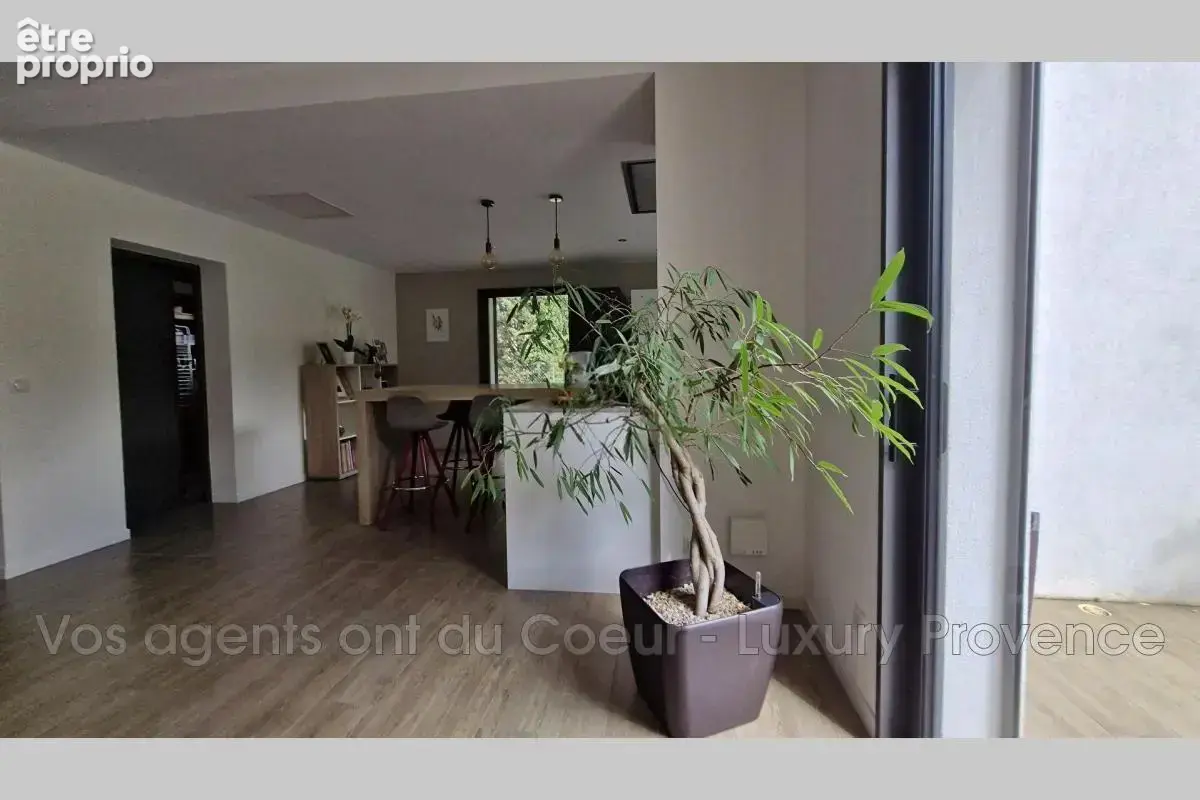 vente villa 6 Pièce(s) - photo 10
