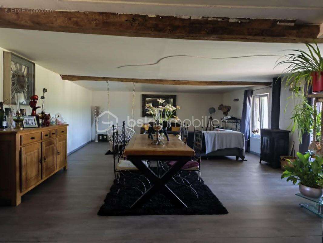Maison à SAINT-PATRICE-DU-DESERT