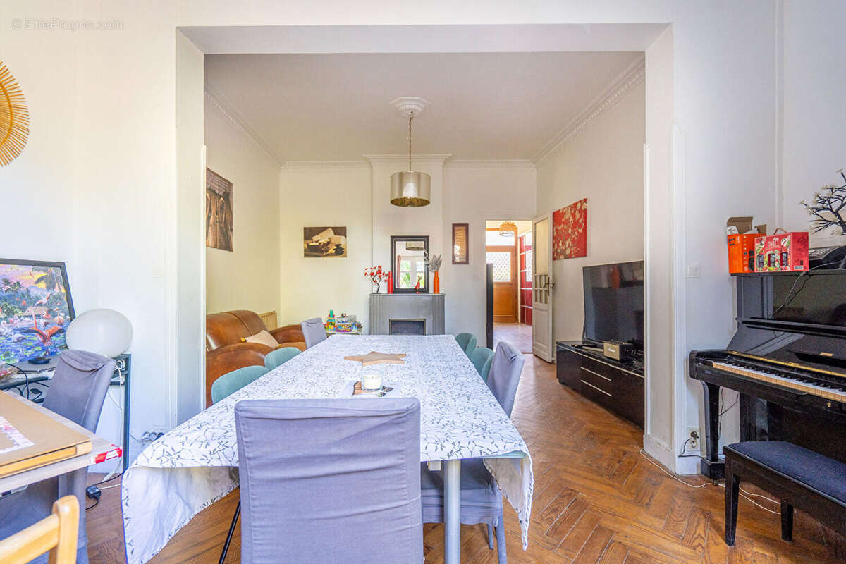 Maison à LE BOUSCAT