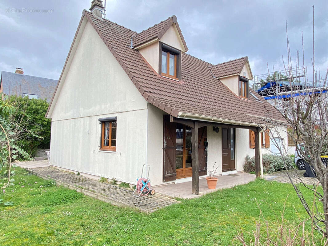 Maison à SOISY-SOUS-MONTMORENCY