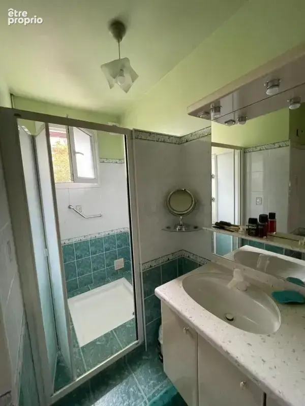 Maison 240 m² au calme, terrain, proche commerces - photo 5