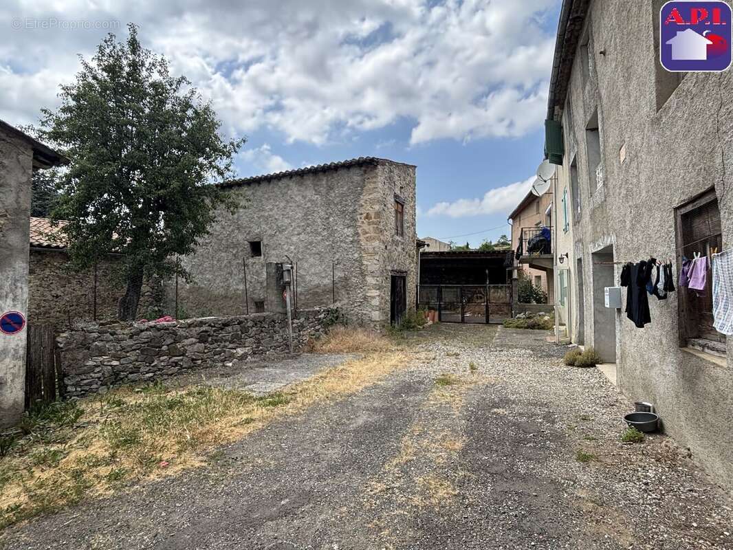 Maison à AUNAT
