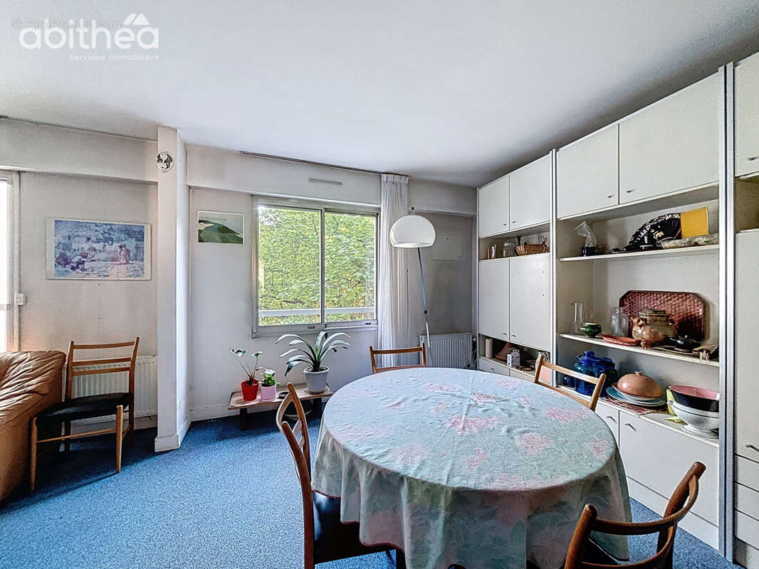 Appartement à CHOISY-LE-ROI