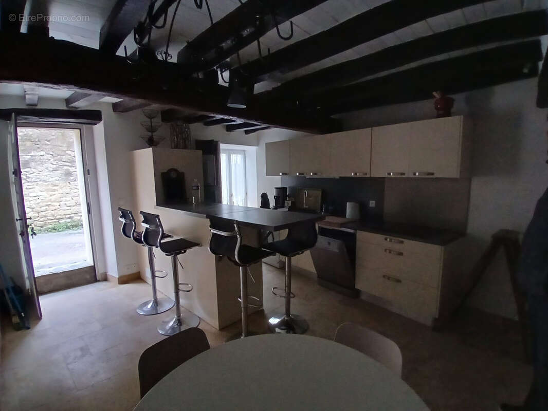 Maison à CANAULES-ET-ARGENTIERES