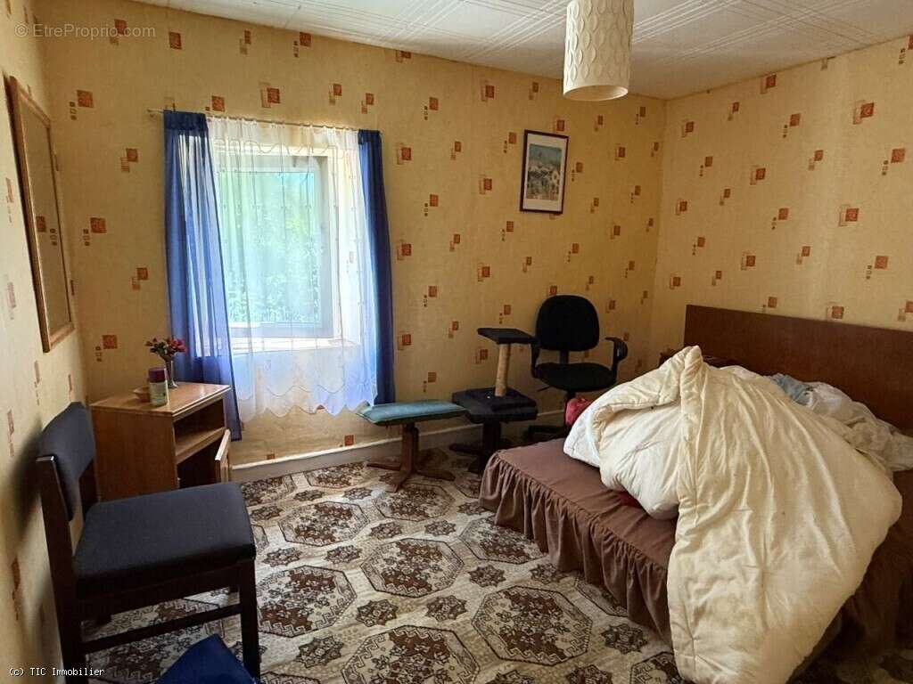 Maison à VILLEFAGNAN