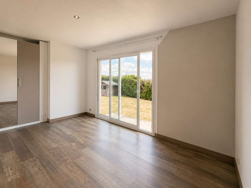 Maison familiale au calme avec piscine - photo 9