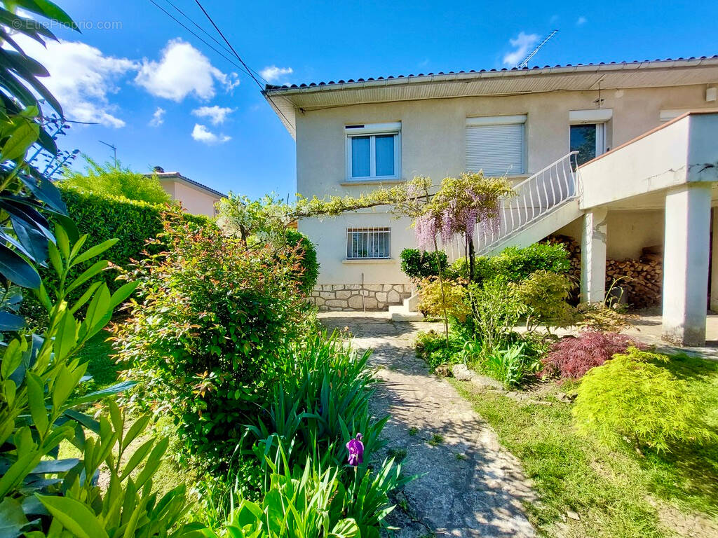 Maison à VILLENEUVE-SUR-LOT