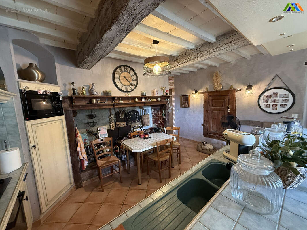 Maison 161 m² à Masseube  - photo 8