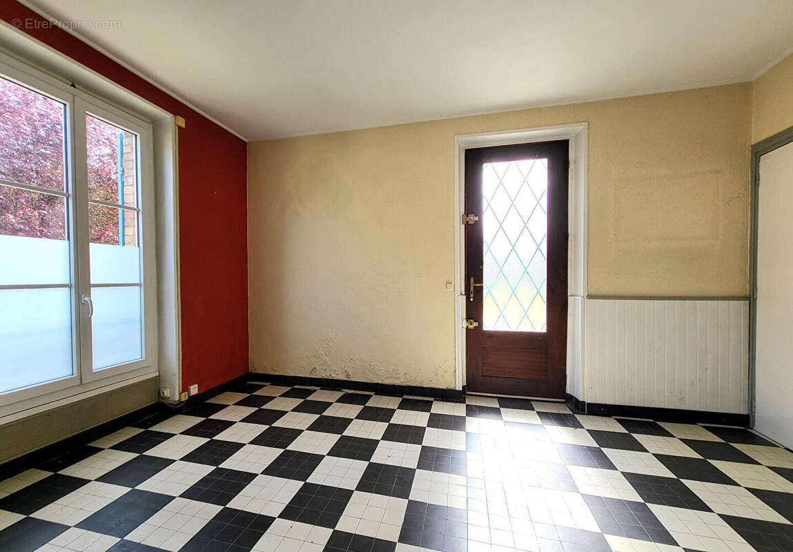 Maison à MAREIL-MARLY