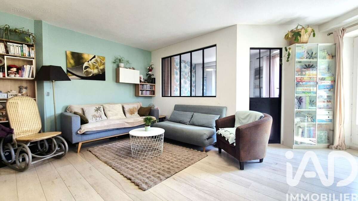 Photo 2 - Appartement à EMERAINVILLE