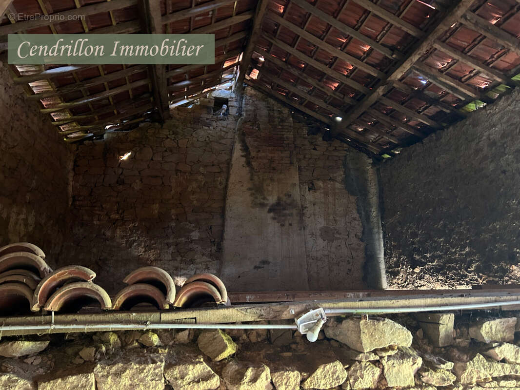 Maison à MONTBOUCHER