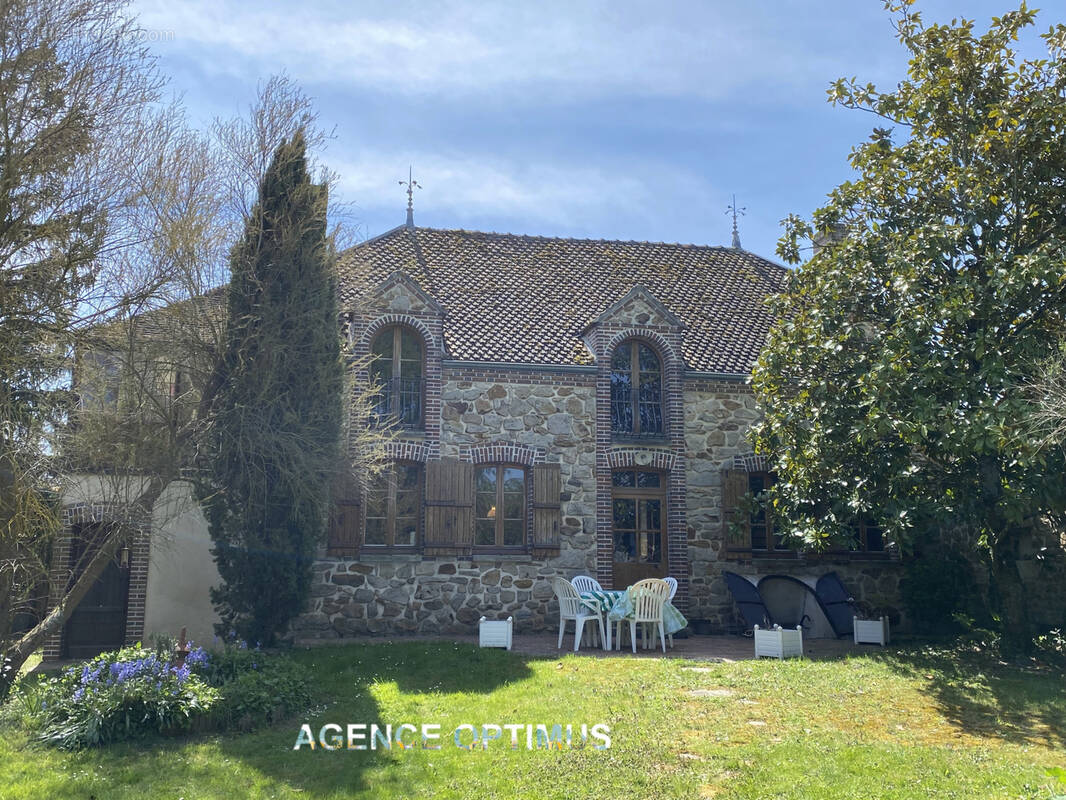 Maison à PERCENEIGE