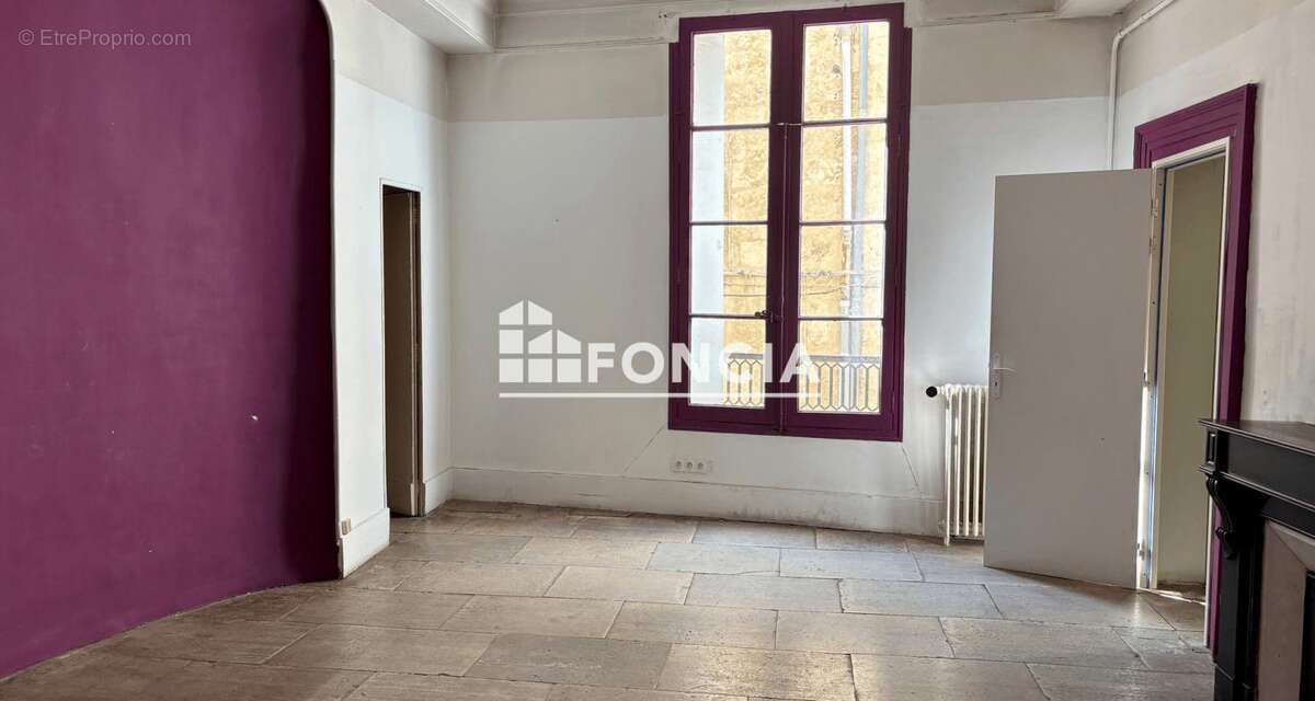 Montpellier Écusson — Grand T6 de 150 m² à fort potentiel, double destination bureau ou appartement - photo 4