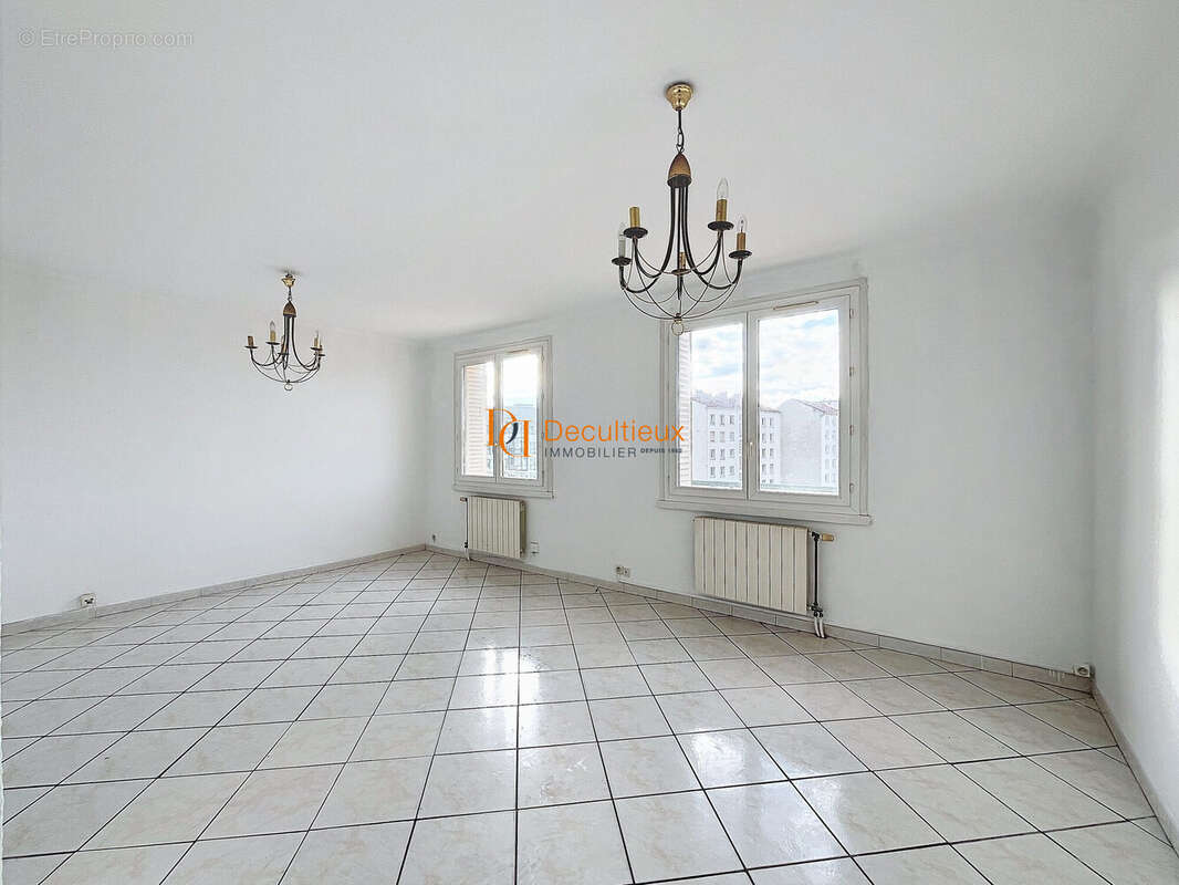 Appartement à VILLEURBANNE