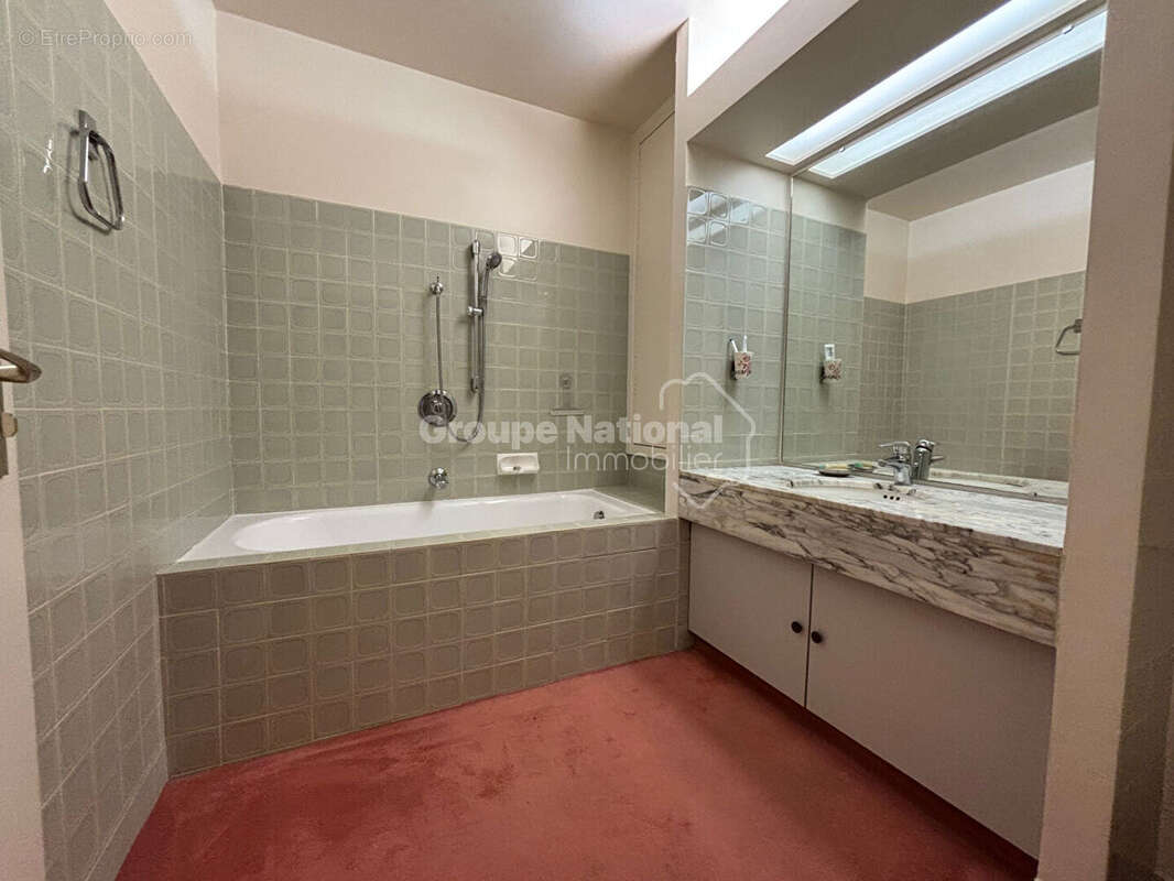 Appartement à VERSAILLES