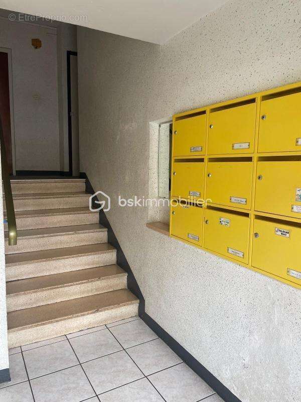 Appartement T3 de 70M2 avec cave et place de parking - photo 10