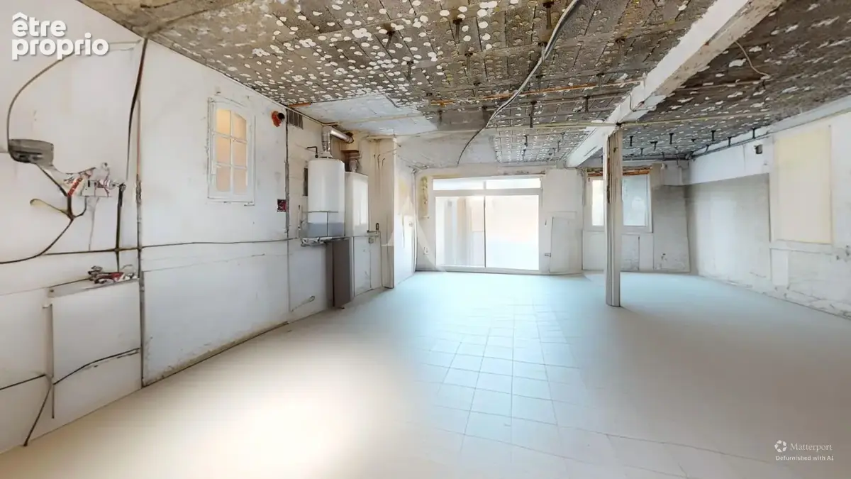 Plateau de 65m2 à rénover avec stationnement privatif - photo 4