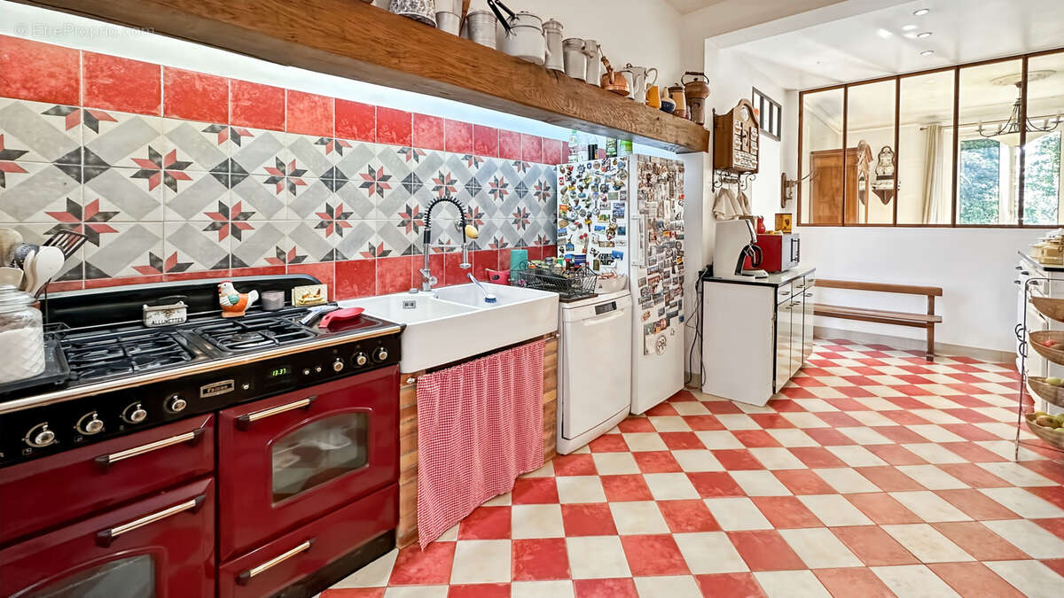 Maison à CORBEIL-ESSONNES