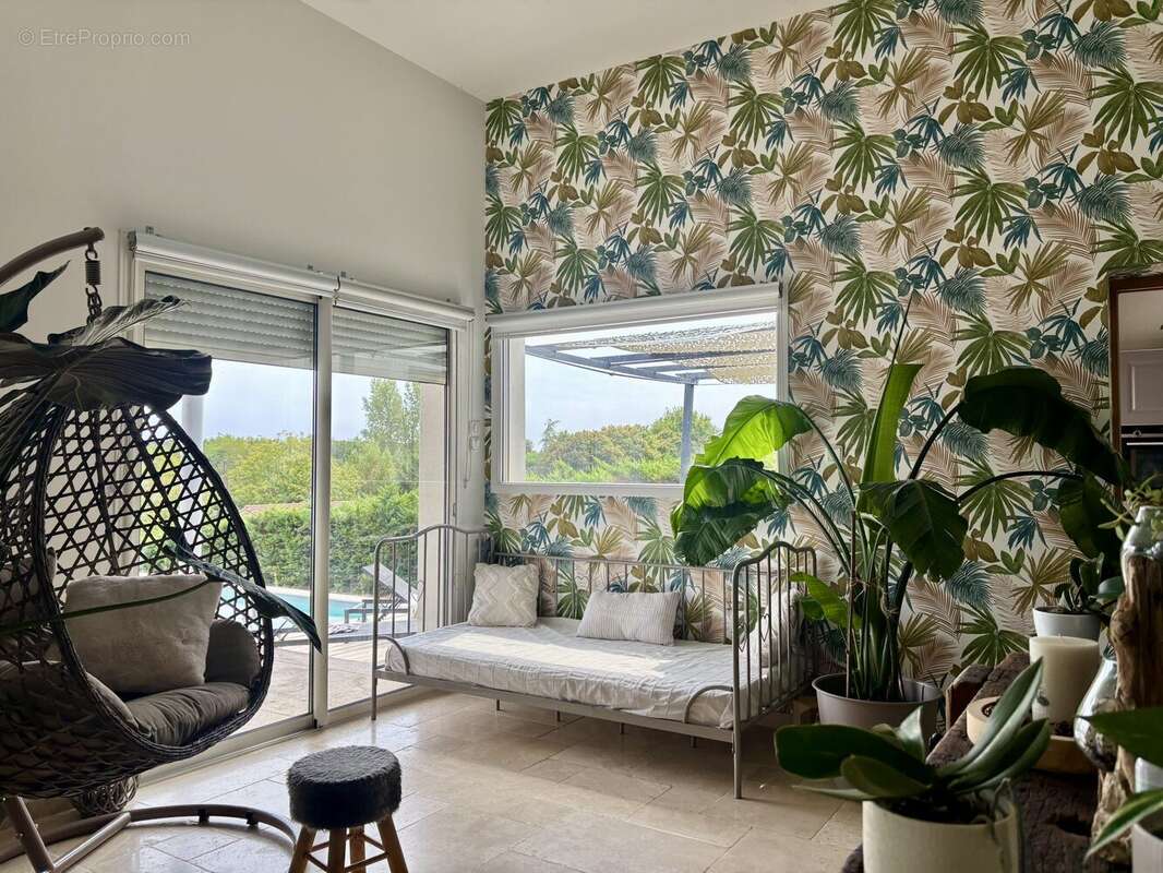 Maison à LA CROIX-BLANCHE