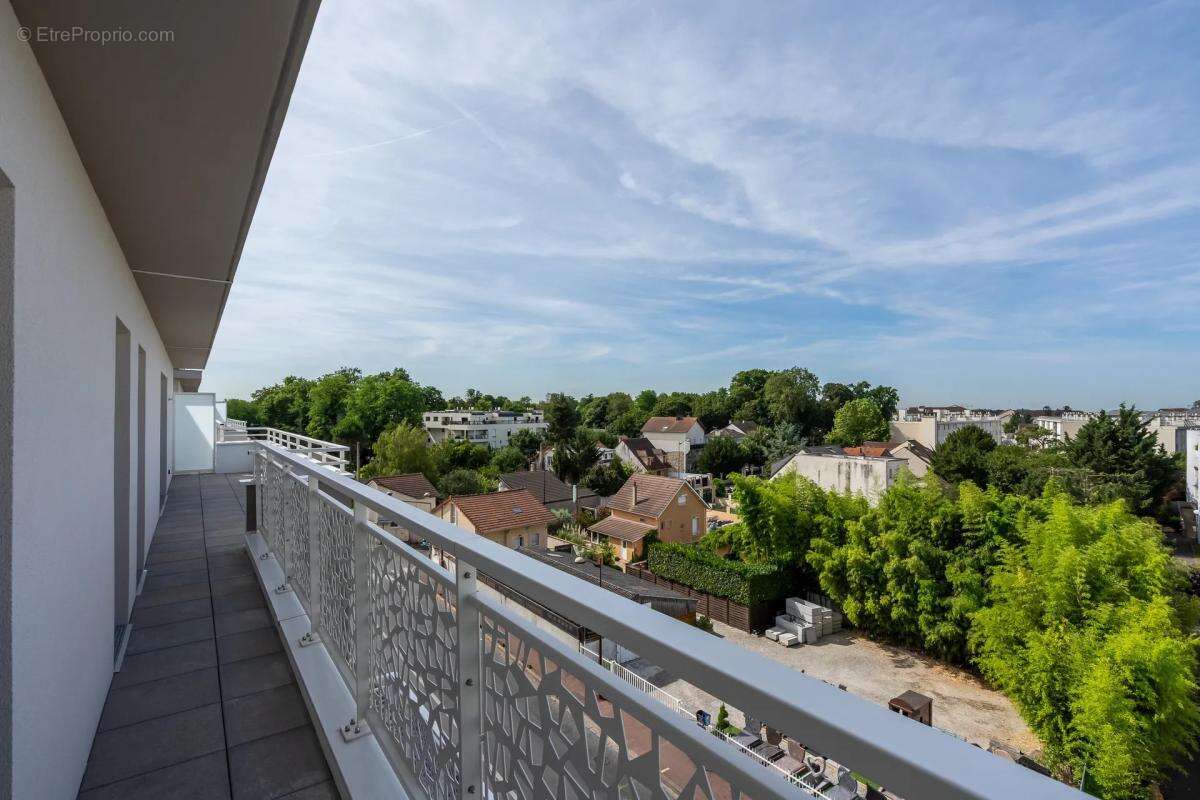 Appartement T4 - 80 m2 - Villiers-sur-Marne - photo 10