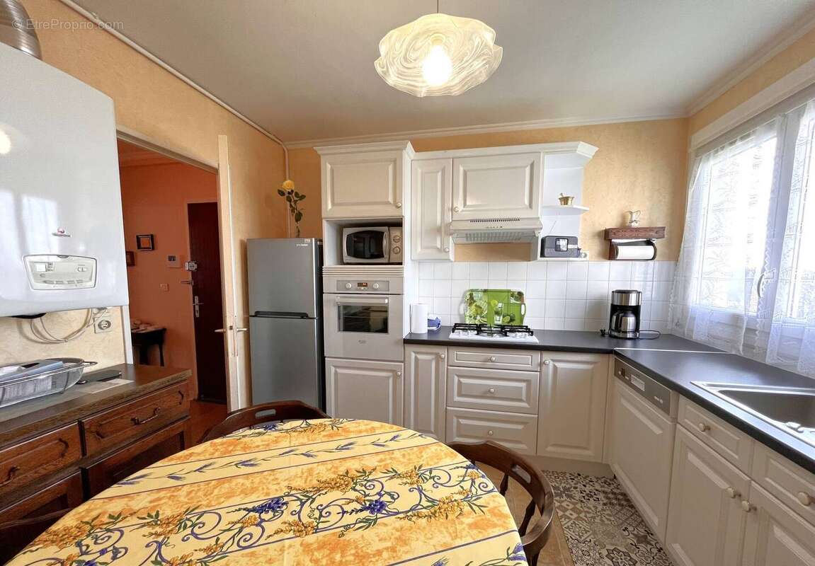 Appartement T4 en viager occupé à BREST - photo 3