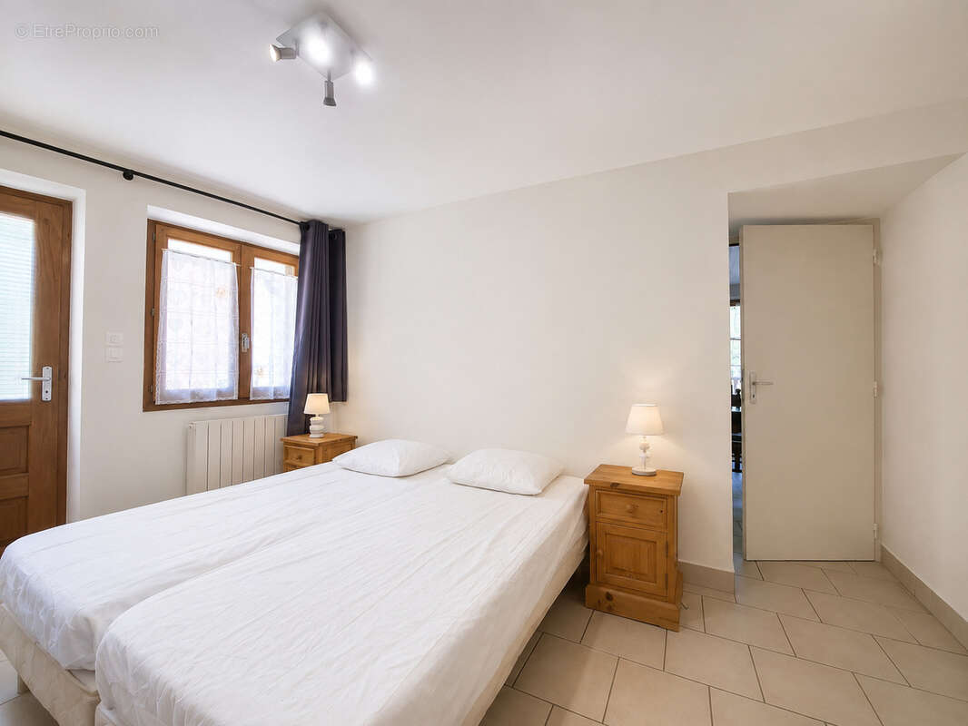 Appartement 2 pieces 35m2 au centre Brides-les-Bains - photo 4