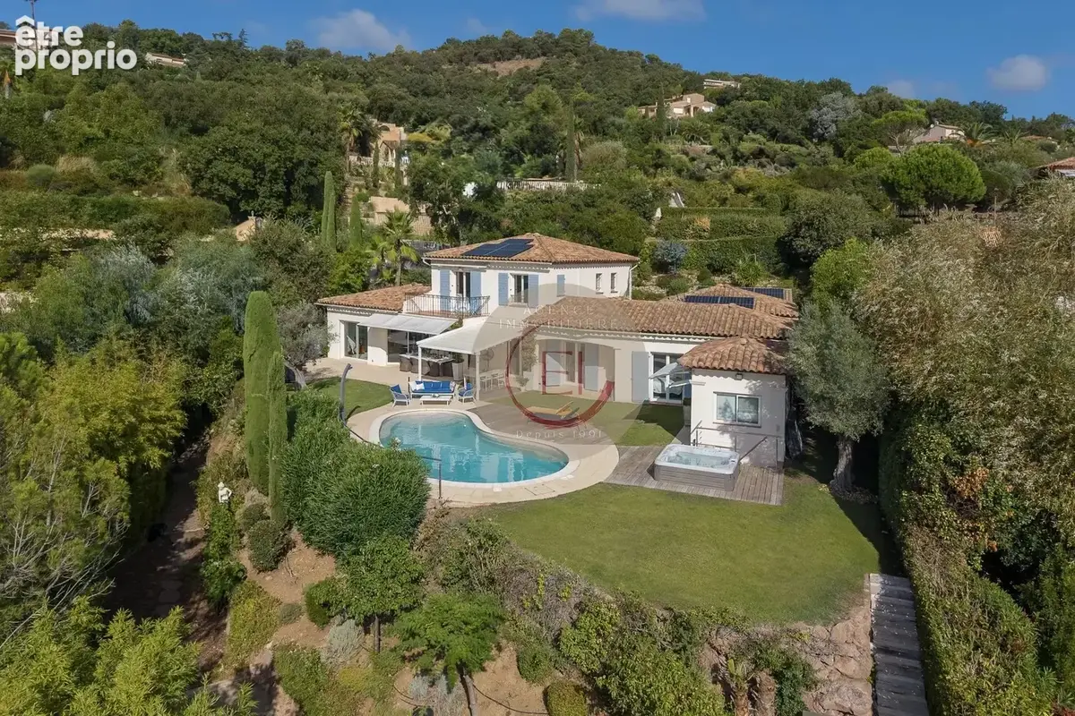 Photo Maison à Les Adrets-De-L'esterel au prix de 1 470 000€