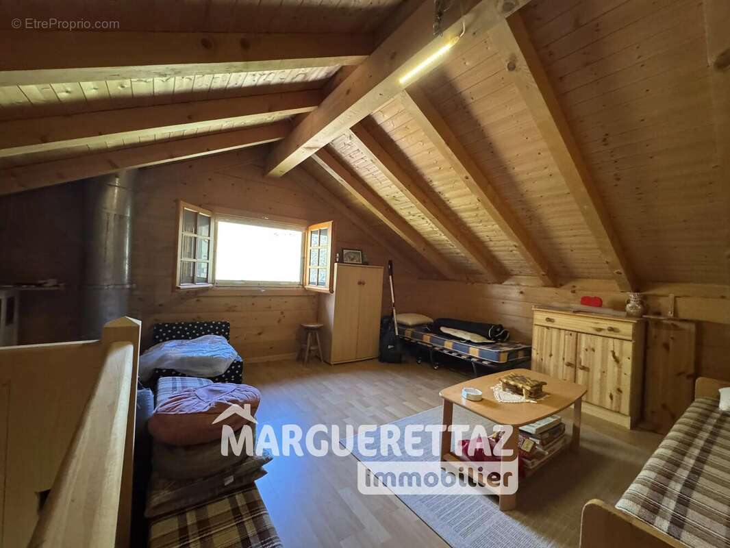 Maison à LA FORCLAZ