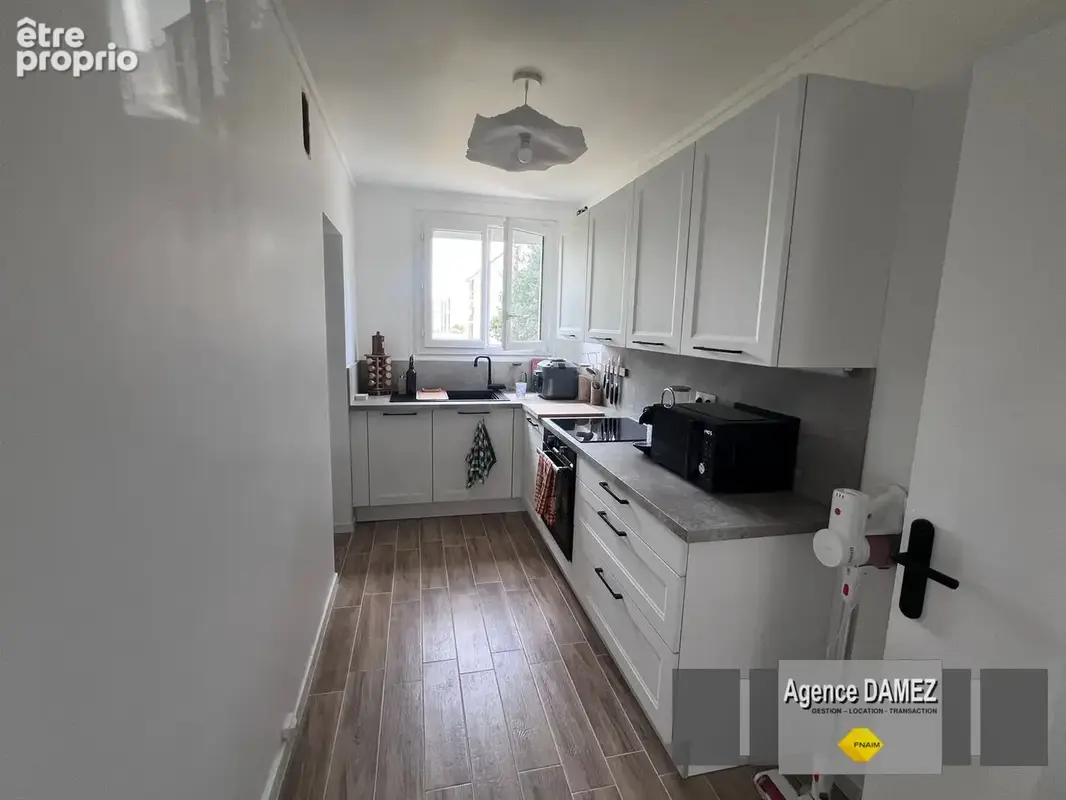 DOURDAN - Superbe 2 pièces de 53 m² - Terrasse - Garage - Cave - photo 2