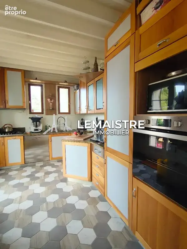 Maison à vendre - Hermeville - 130 m² - 4 chambres + bureau - Terrain 1 500 m² - Double garage - photo 4