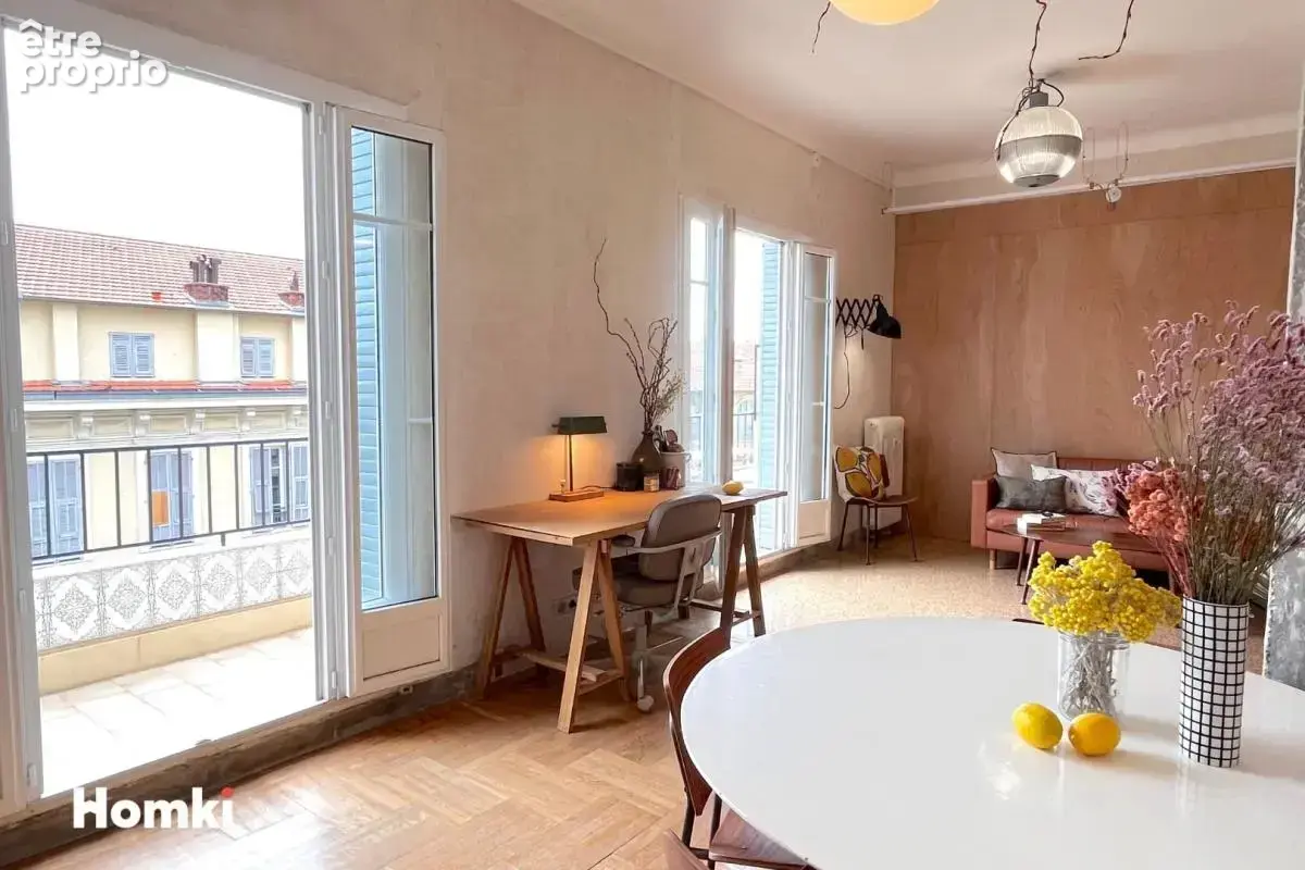 Appartement T3 rénové par une artiste – terrasse plein sud - photo 5