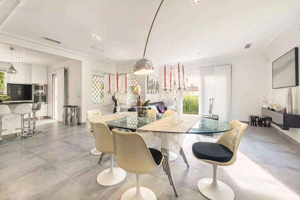 Maison à CANNES
