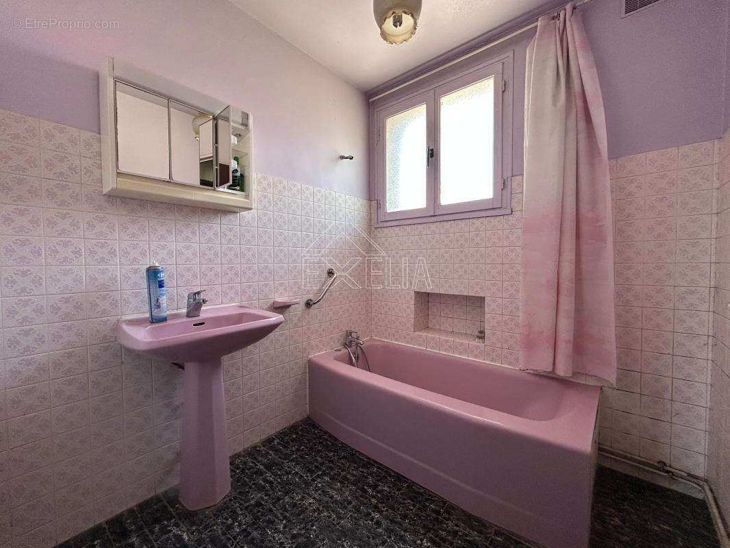 Maison à BENNECOURT