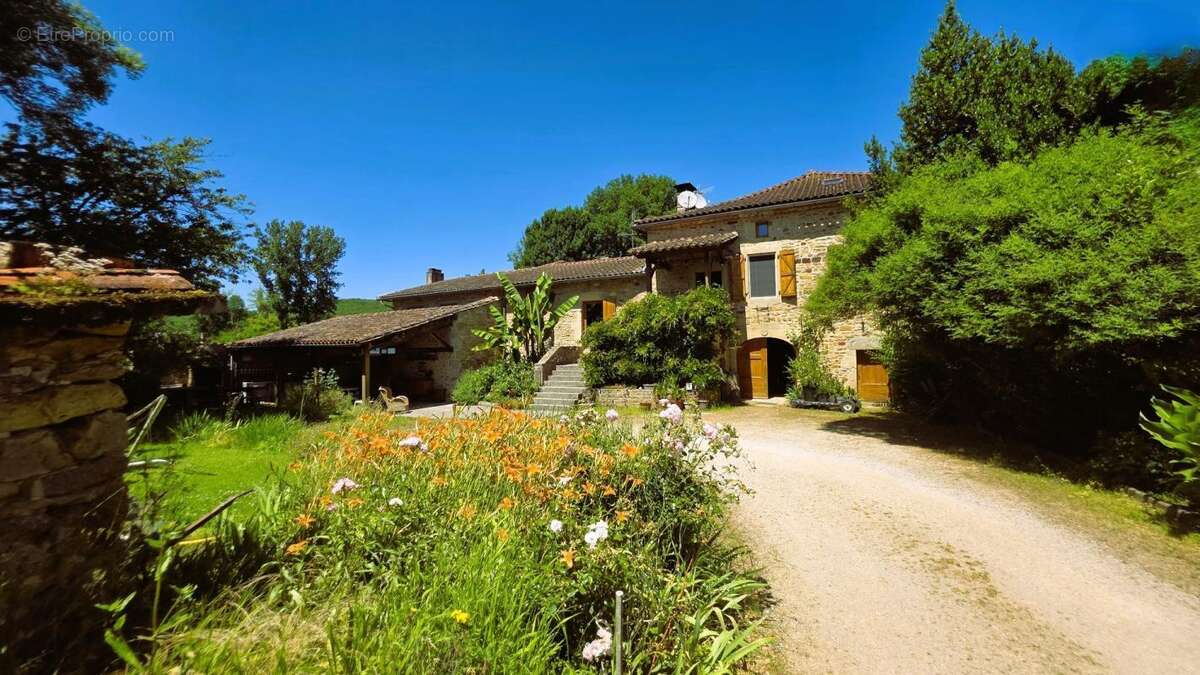 Maison à VAREN
