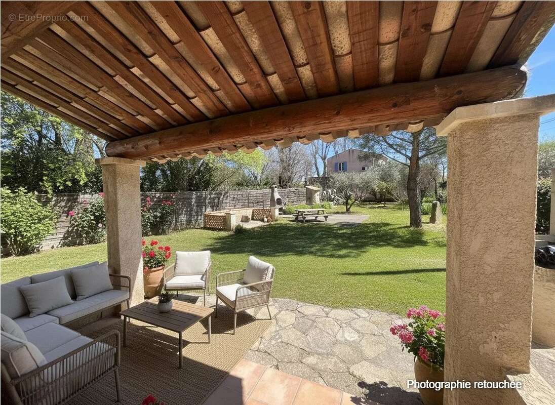 Maison à LAURIS