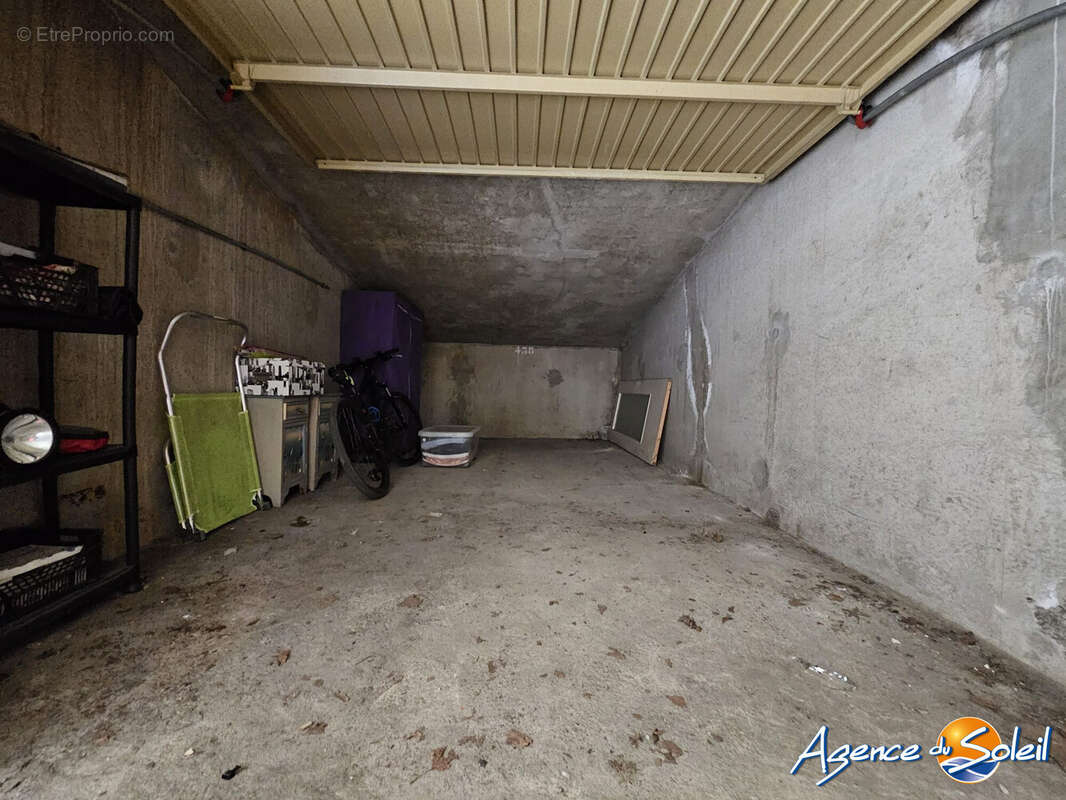 Parking à GRUISSAN