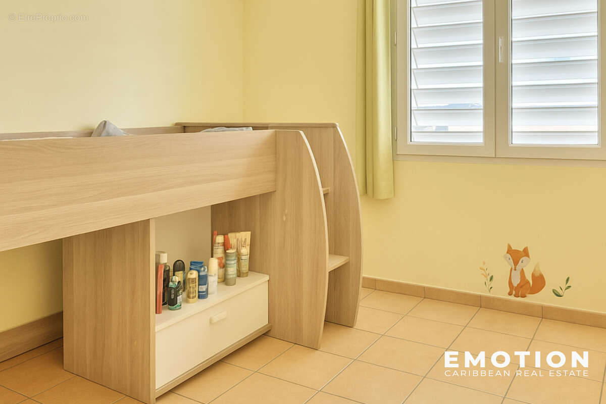 Appartement à BAIE-MAHAULT