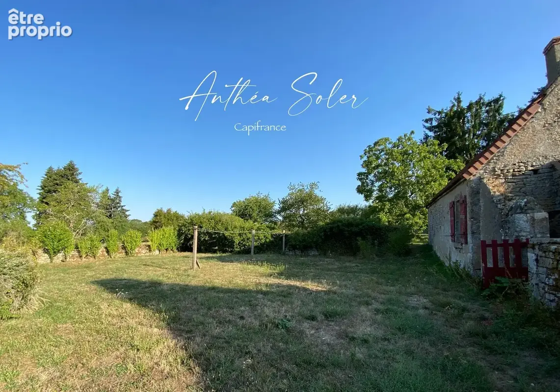 Ancien corps de ferme du XVIIIᵉ – 130 m², dépendances et plus de 4 000 m² de terrain - photo 2