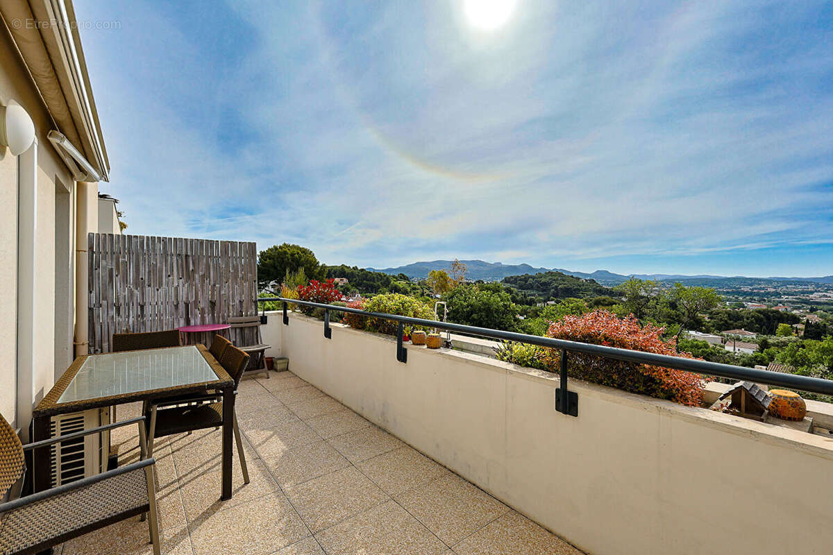 Appartement à MARSEILLE-13E