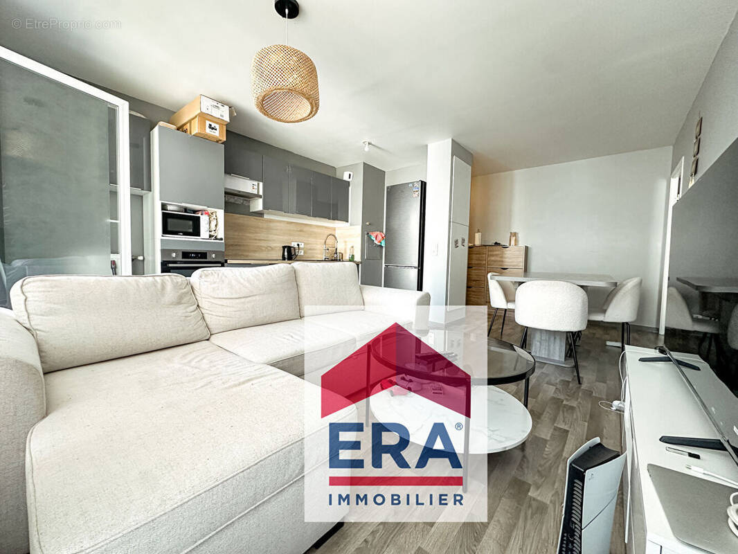 Appartement à SARTROUVILLE