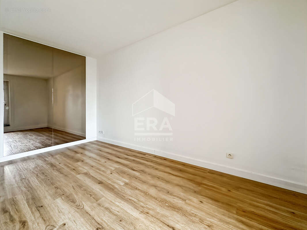 Appartement à SAINT-FARGEAU-PONTHIERRY