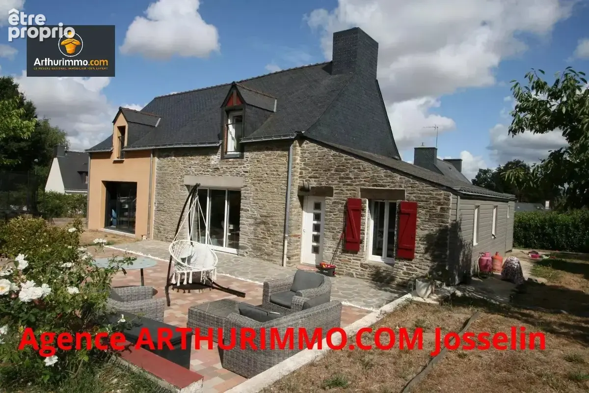Maison à JOSSELIN