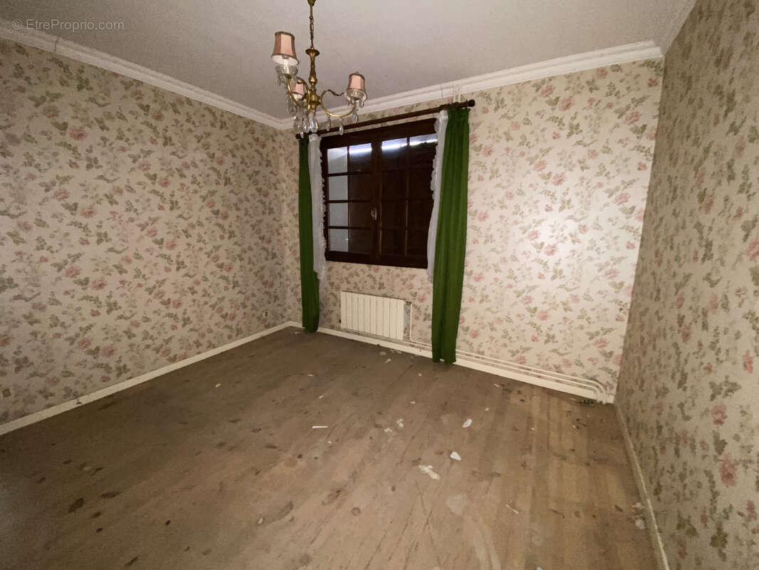 Maison à ROCHE-LA-MOLIERE