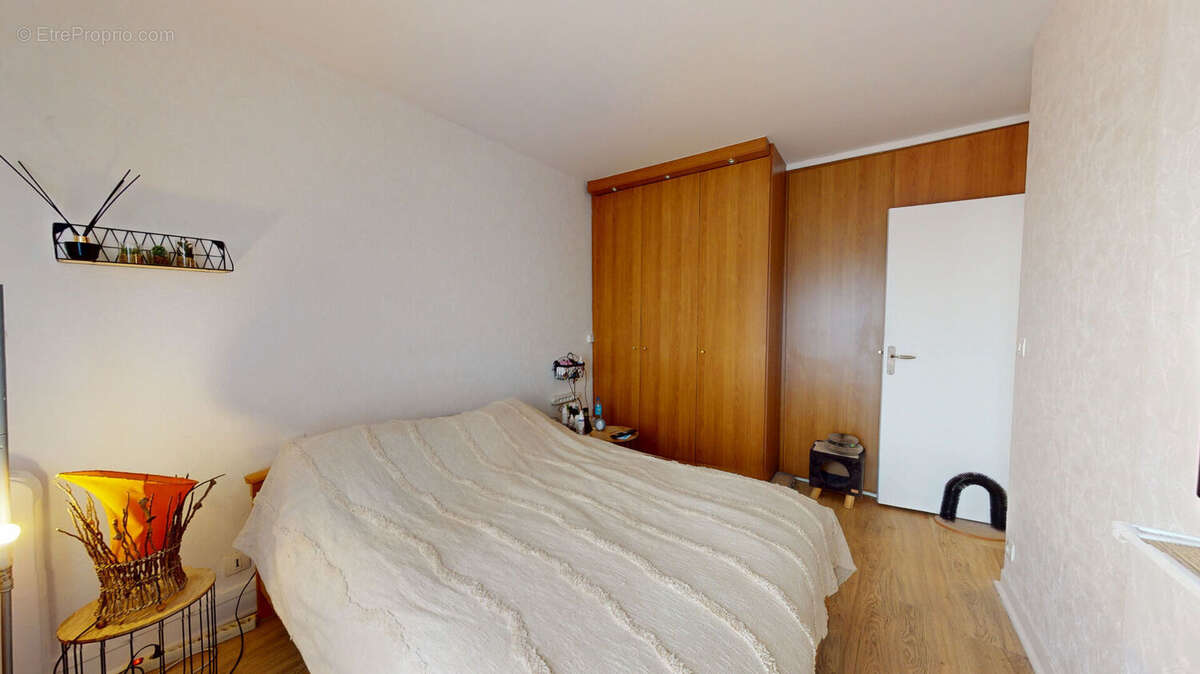 Appartement à SAINT-GERMAIN-LES-ARPAJON
