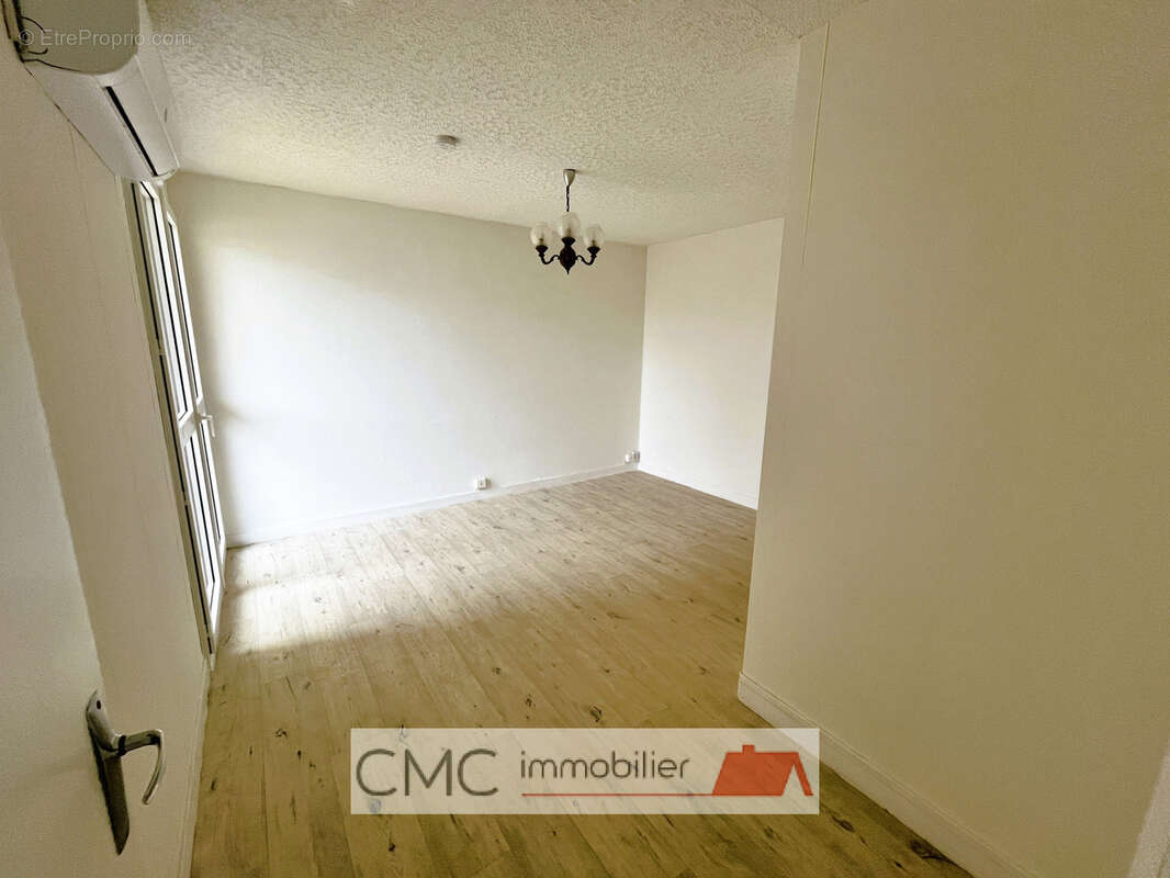 Appartement à LUCE
