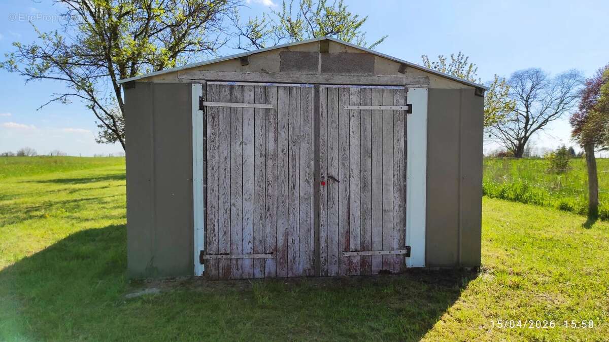 Terrain à SAINTE-MENEHOULD