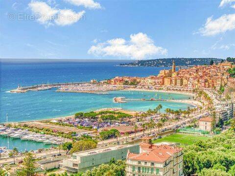 Appartement à MENTON