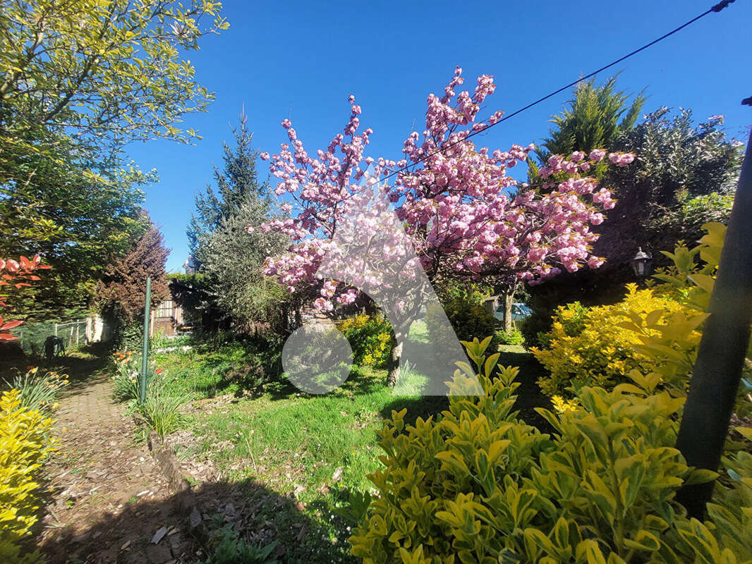Maison à BELLOY-EN-FRANCE