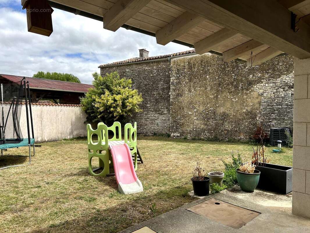 Photo 6 - Maison à NANTILLE