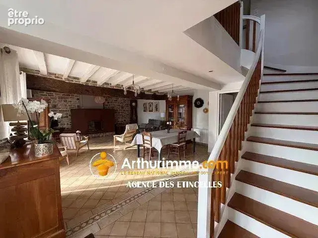 Maison à RETIERS